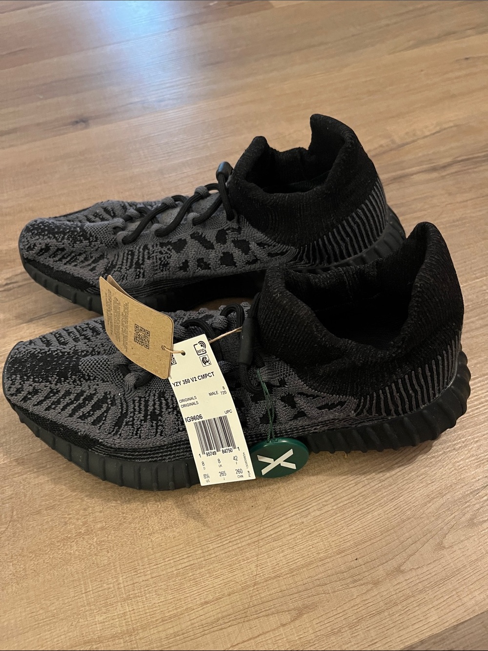 Yeezy 350 V2 Boost Men’s sneaker